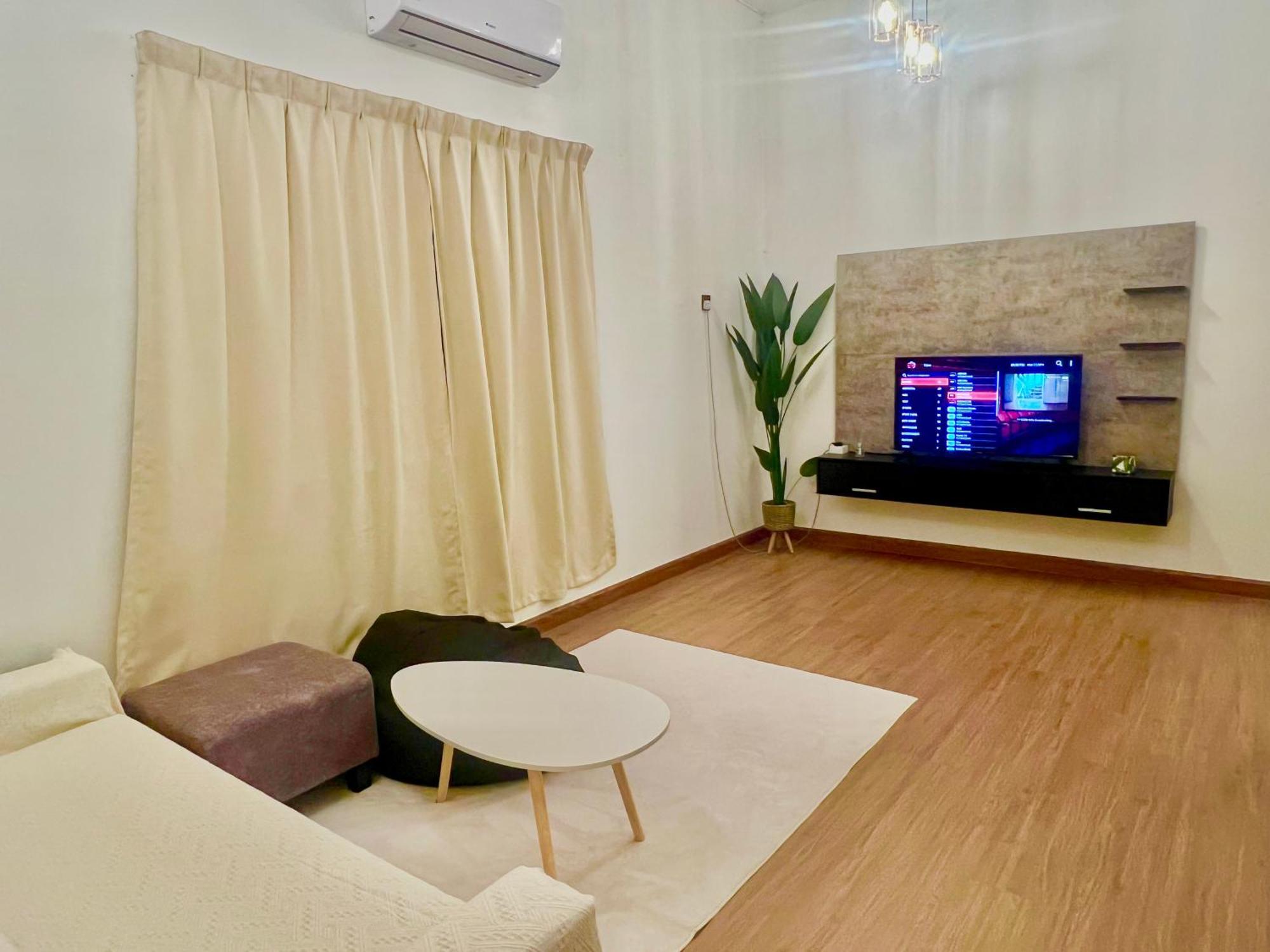 Quayside Cove Homestay - Corner House, Shah Alam Rimbayu Netflix Syok Tv Bbq Bagian luar foto